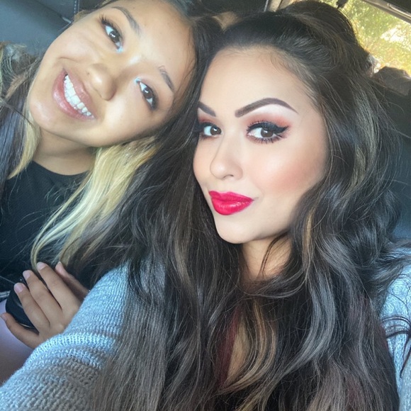 Meet your Posher, Selina - Picture 6 of 16